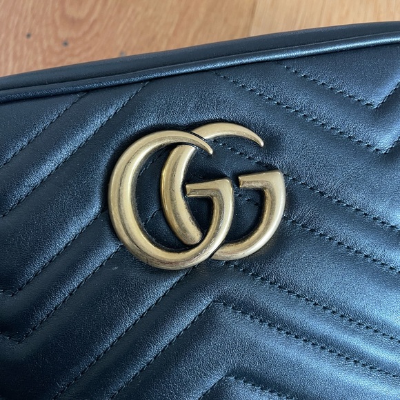 Gucci GG Marmont Camera small quilted leather shoulder bag - Picture 4 of 5